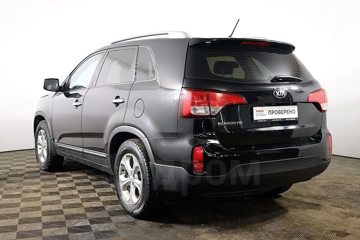 Kia Sorento Image 8