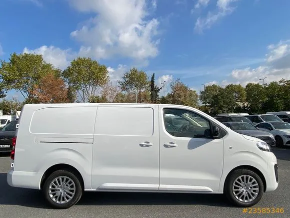 Opel Vivaro 2.0 CDTI Elegance XL Image 4